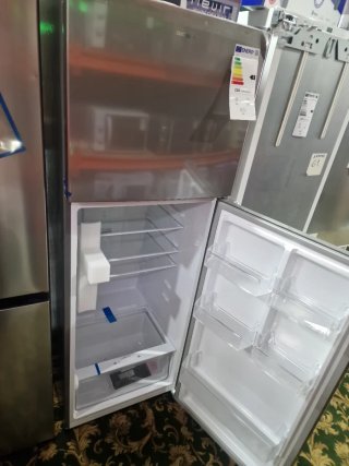 Frigorífico plateado