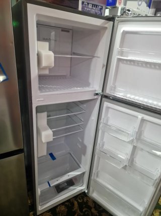 Frigorífico plateado