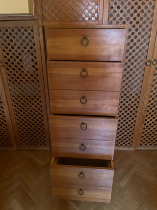 Mueble celosía de madera