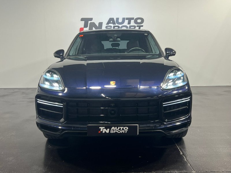 Porsche Cayenne 2018, foto 2