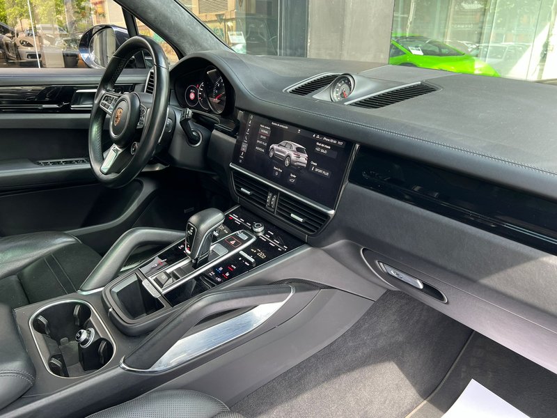 Porsche Cayenne 2018, foto 12