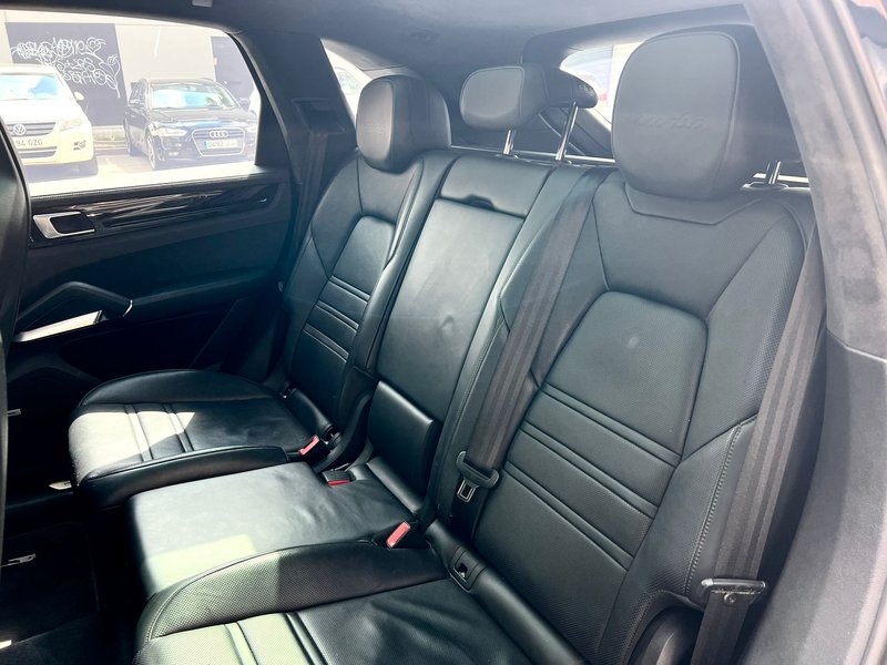 Porsche Cayenne 2018, foto 16