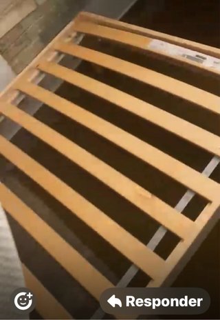 Cama individual de madera