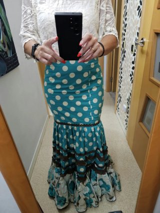 Conjunto Flamenco Falda Lunares y Volantes