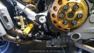 Estriberas retrasadas DUCATI MONSTER 696 796 1100