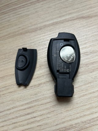 Llave Mercedes Negra