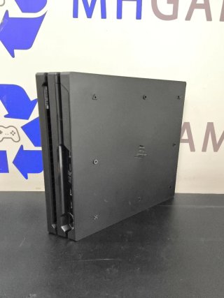PS4 Pro 1TB Negra  1 Año Garantía
