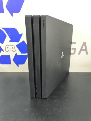 PS4 Pro 1TB Negra  1 Año Garantía