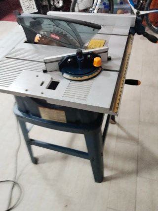 Mesa de corte Ryobi