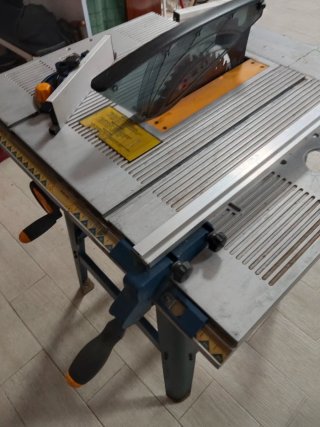 Mesa de corte Ryobi