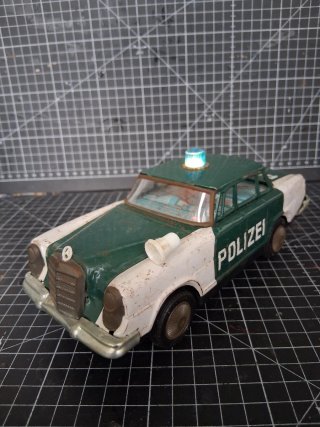 Brinquedo Lata Daishin Mercedes-Benz Policial