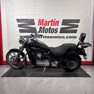 Kawasaki VN 900 Custom