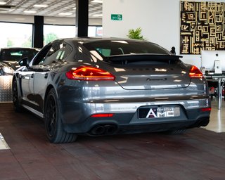 Porsche Panamera S E-Hybrid