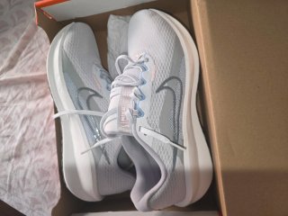 Zapatillas Nike grises y azules talla 44