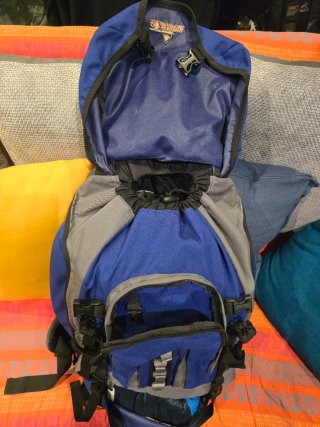 Mochila Trekking 65L