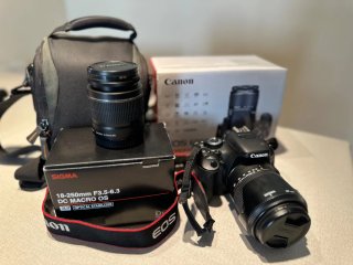 Canon EOS 600D + 2 objetivos + Accesorios