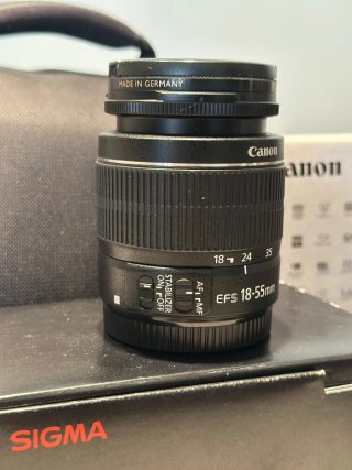 Canon EOS 600D + 2 objetivos + Accesorios