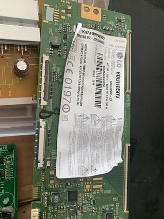 Placa base LG 60UH850V (pantalla rota)