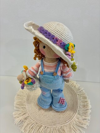Muñeca Sarah Kay Crochet