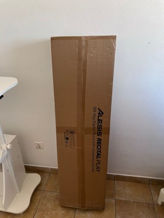 Alesis Recital Play 88 teclas NUEVO + accesorios
