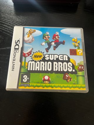Nintendo DSi XL Rosso (Per riparazione/ricambi)