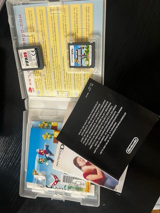 Nintendo DSi XL Rosso (Per riparazione/ricambi)