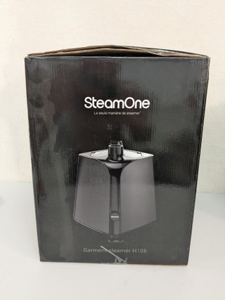 Vaporizador Vertical SteamOne Negro 1800W