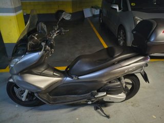 Honda PCX 125 42km - Impecable