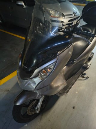 Honda PCX 125 42km - Impecable