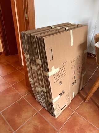 40 cajas de mudanza Ikea