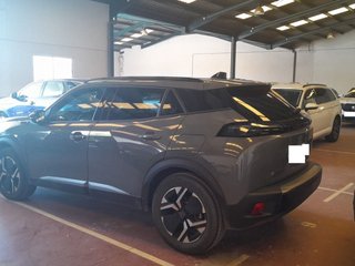 PEUGEOT e2008 Electrico Allure 156 115kW