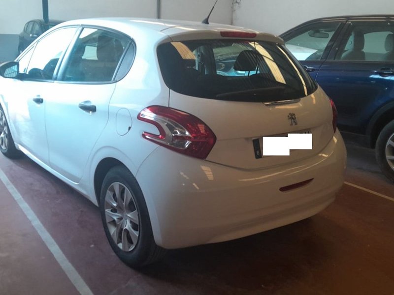 Peugeot 208 2015, foto 3