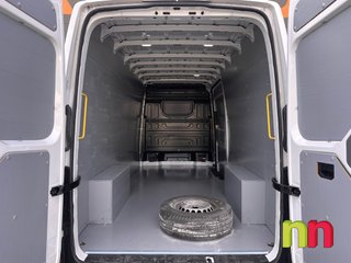 Volkswagen Crafter L4H2 FG35 AUTO 2.0TDI 140cv + NAVI 2.0TDI 140cv