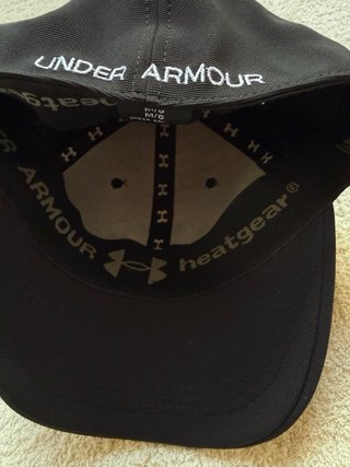 Gorra Under Armour Negra Logo Blanco