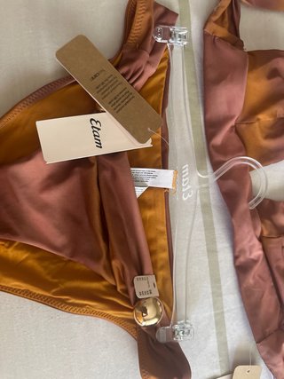 Bikini nuevo con etiquetas