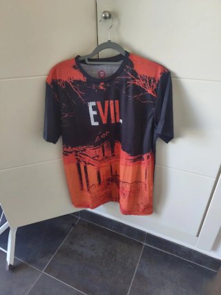 Camiseta Resident Evil 7