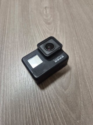GoPro HERO7 + Accesorios + Funda
