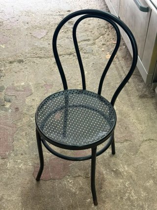 Sillas de diseño negro