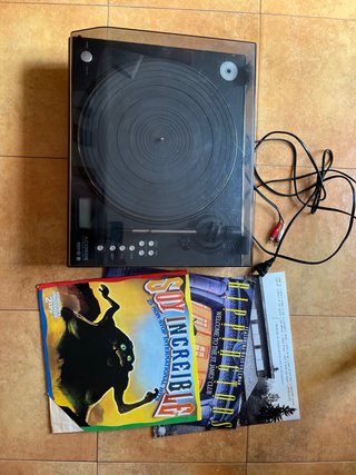 Tocadiscos Akiyama AcorDe con Vinilos