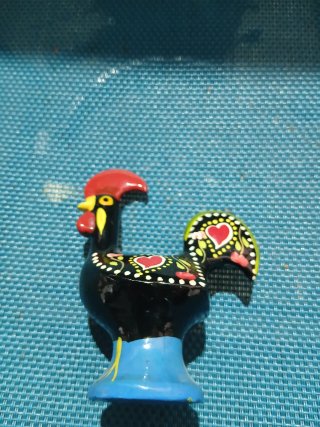 Figura Virgen de Montserrat pintada a mano