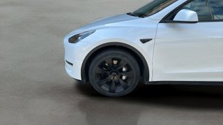 Tesla Model Y Gran Autonomía 4WD 378 kW (514 CV)