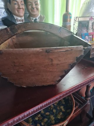 Cubo medidor de arroz.