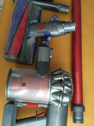 Aspiradora inalámbrica Dyson V6