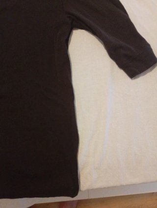 Camiseta H&M Manga Larga Marrón