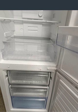 Nevera Siemens Combi No Frost 1.85x60cm
