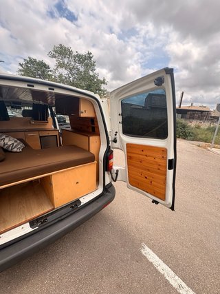 Volkswagen Transporter T5 2006
