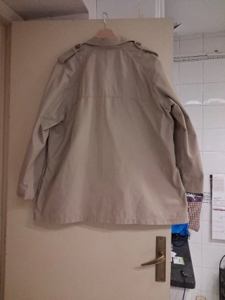 Gabardina Beige Violeta