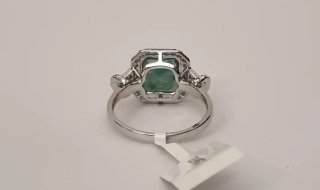 Anillo Esmeralda Natural 3.15ct con Diamantes