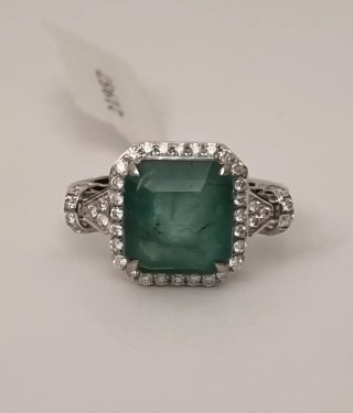 Anillo Esmeralda Natural 3.15ct con Diamantes