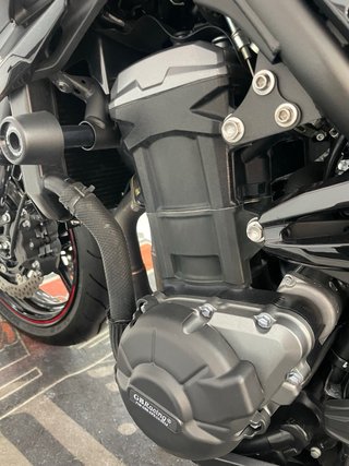 Kawasaki Z900 Negra Naked